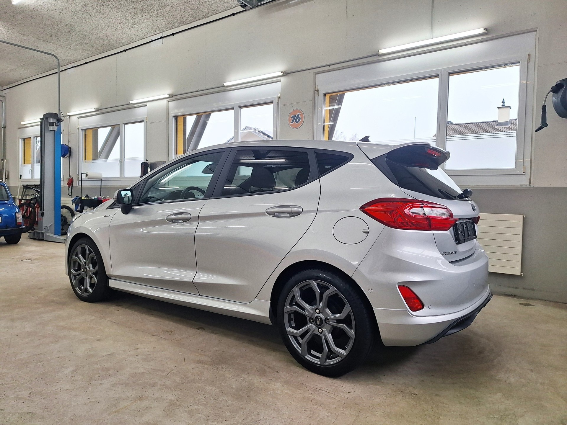 FORD Fiesta 1.0 SCTi ST-Line X Automat "Reiner Benziner mit Vollausstattung"-showroom-element-2