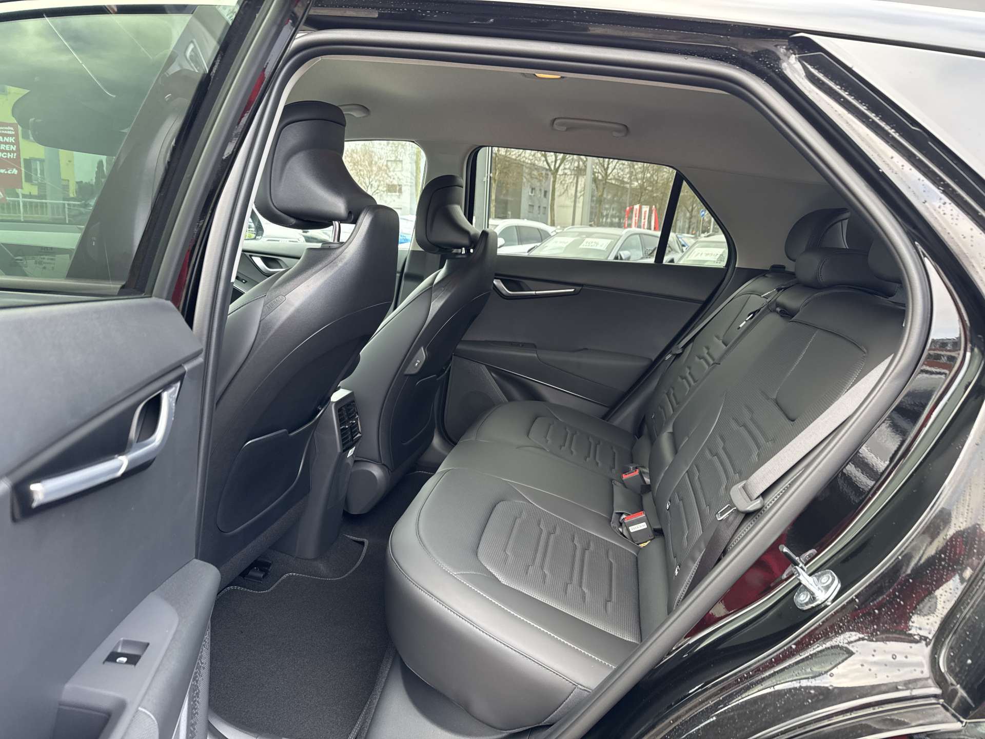 KIA Niro EV 64,8 kWh Air 204PS Automat-image-6