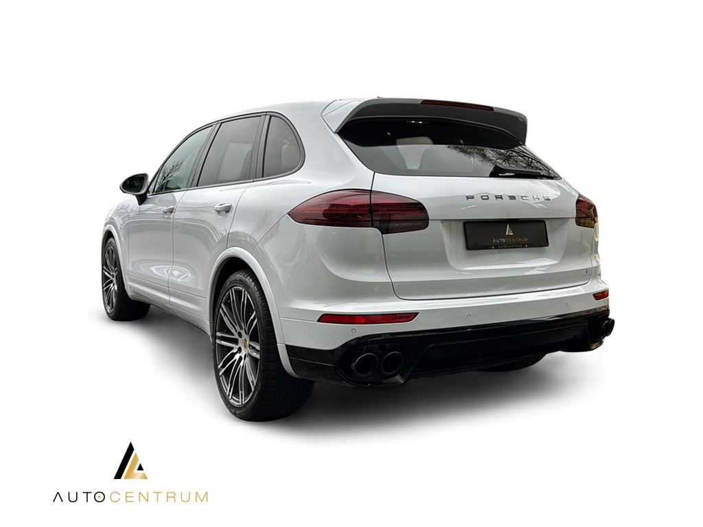 PORSCHE Cayenne S Diesel-image-5