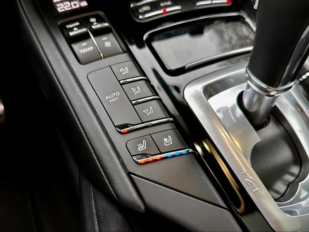 PORSCHE Cayenne S Diesel-image-13