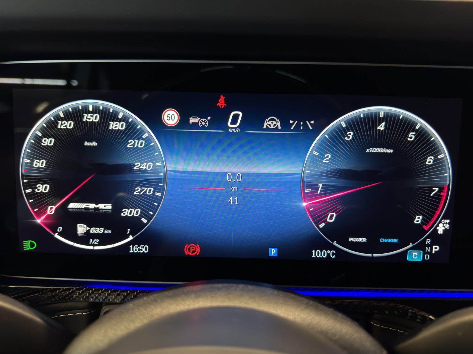 MERCEDES-BENZ G 63 AMG 9G-Tronic-image-11