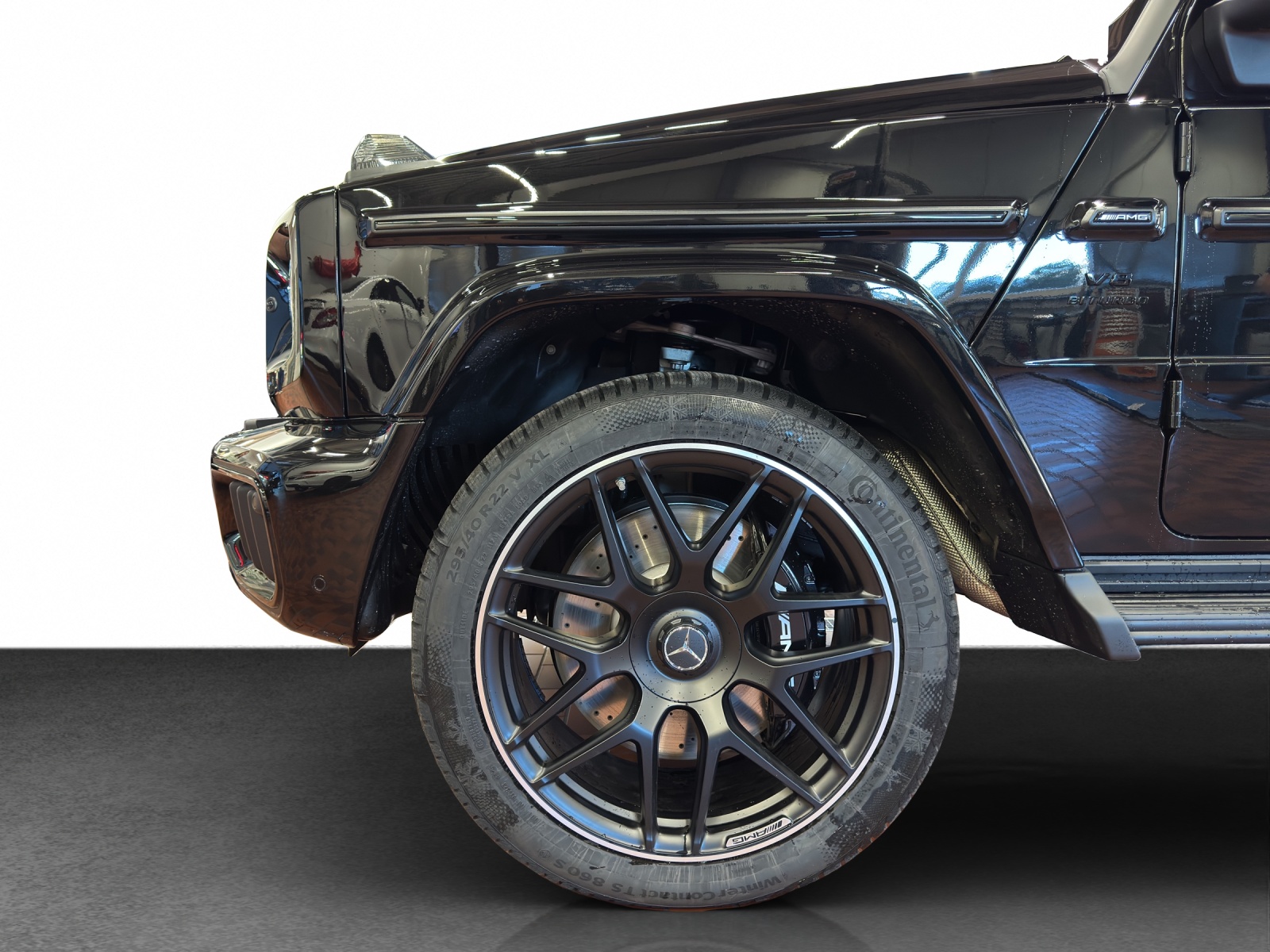 MERCEDES-BENZ G 63 AMG 9G-Tronic-image-21