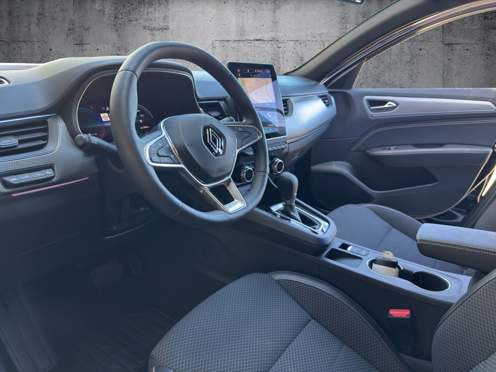 RENAULT Arkana 1.6 E-Tech Techno-image-3