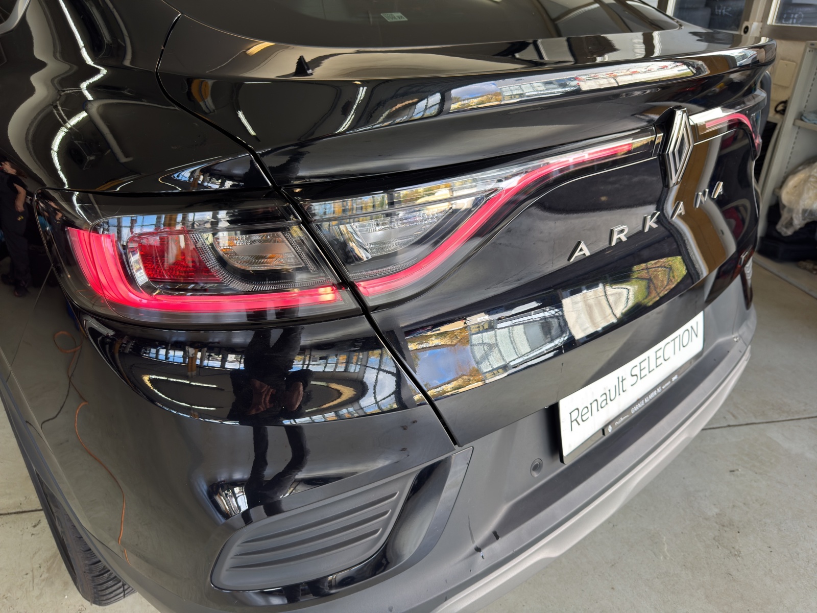 RENAULT Arkana 1.6 E-Tech Techno-image-15