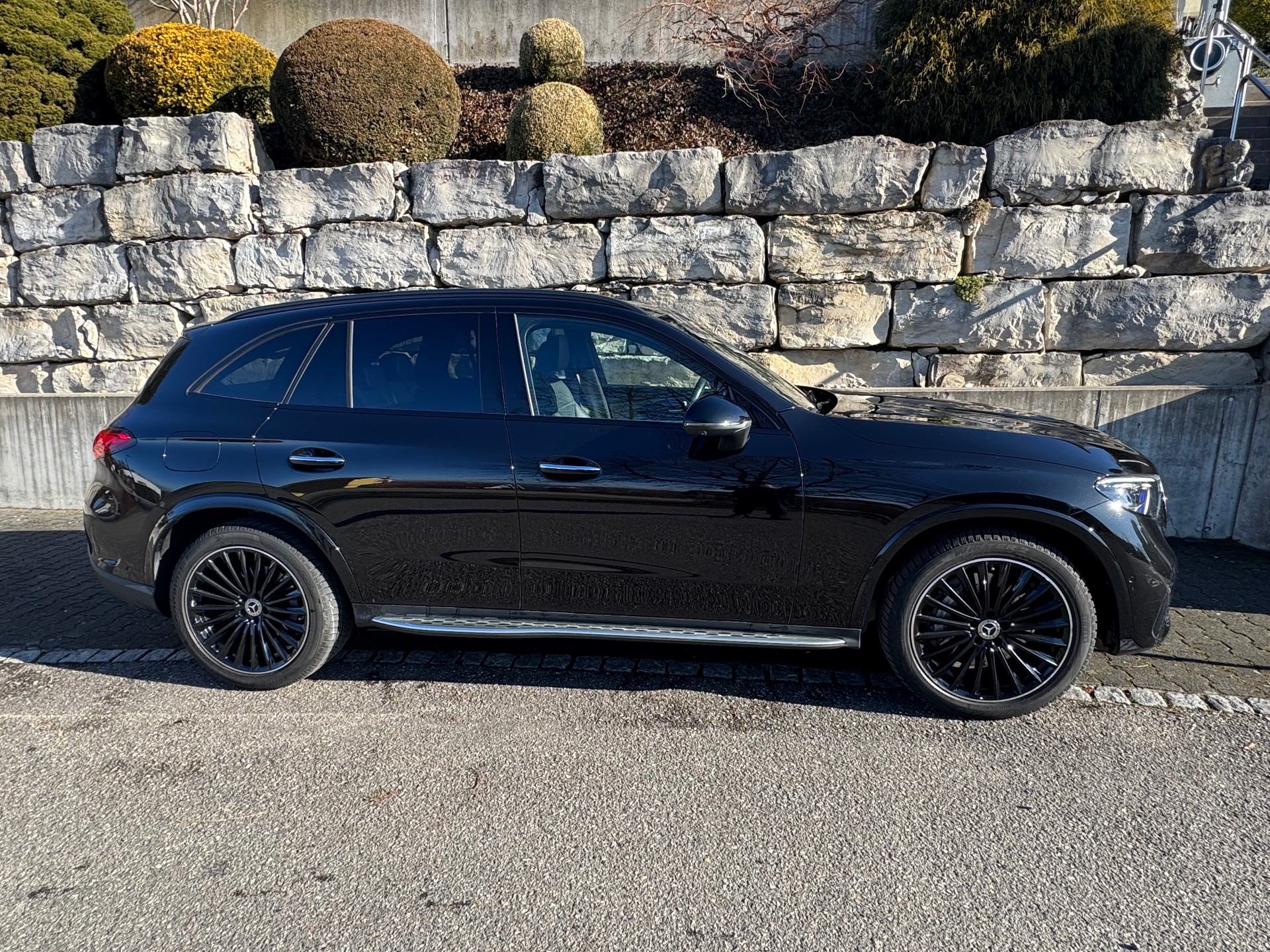 MERCEDES-BENZ GLC 220 d 4Matic 9G-Tronic Black Line **Full Optional**-image-1