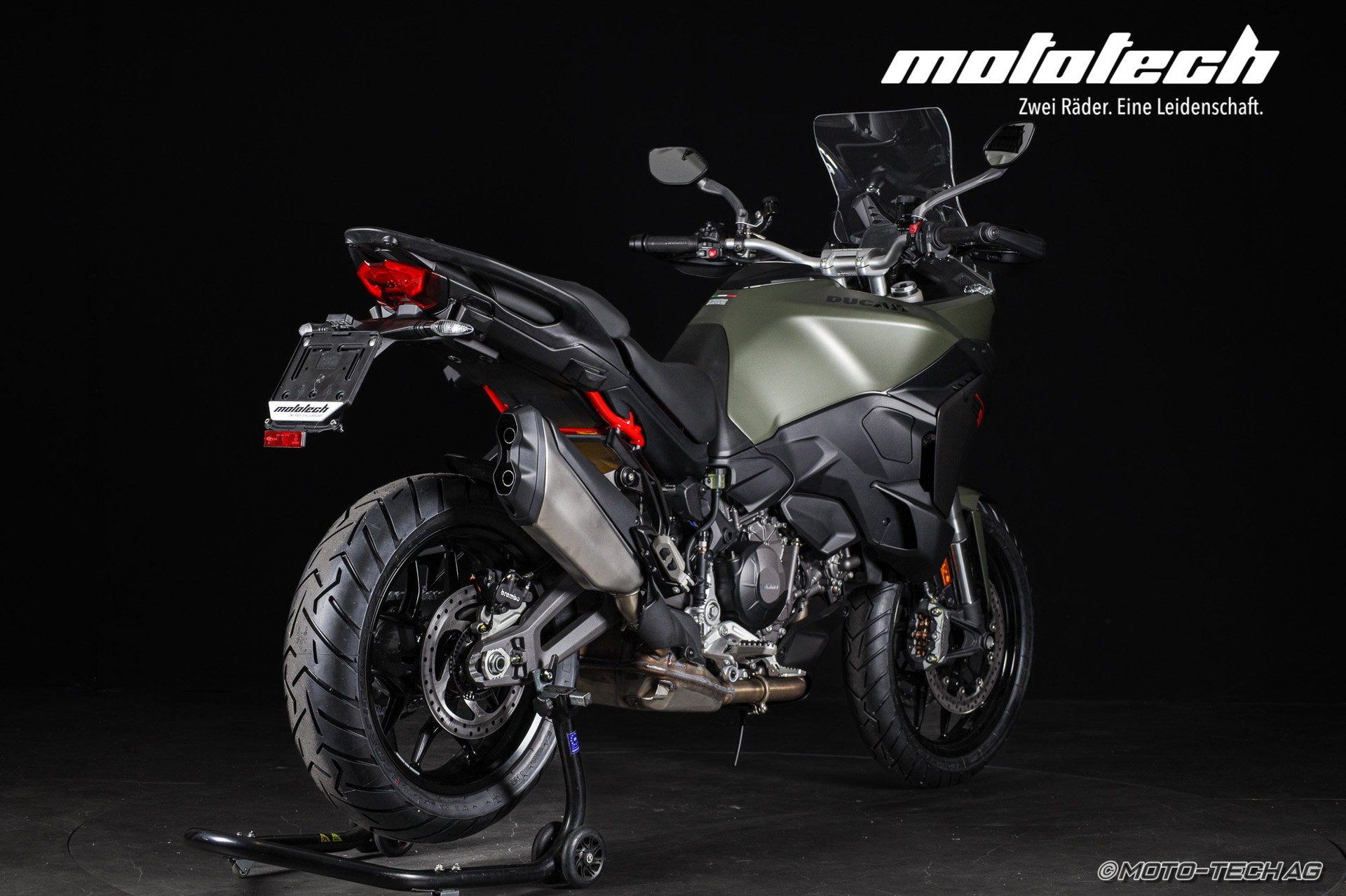 DUCATI Multistrada V2 S / 4 JAHRE GARANTIE-showroom-element-3