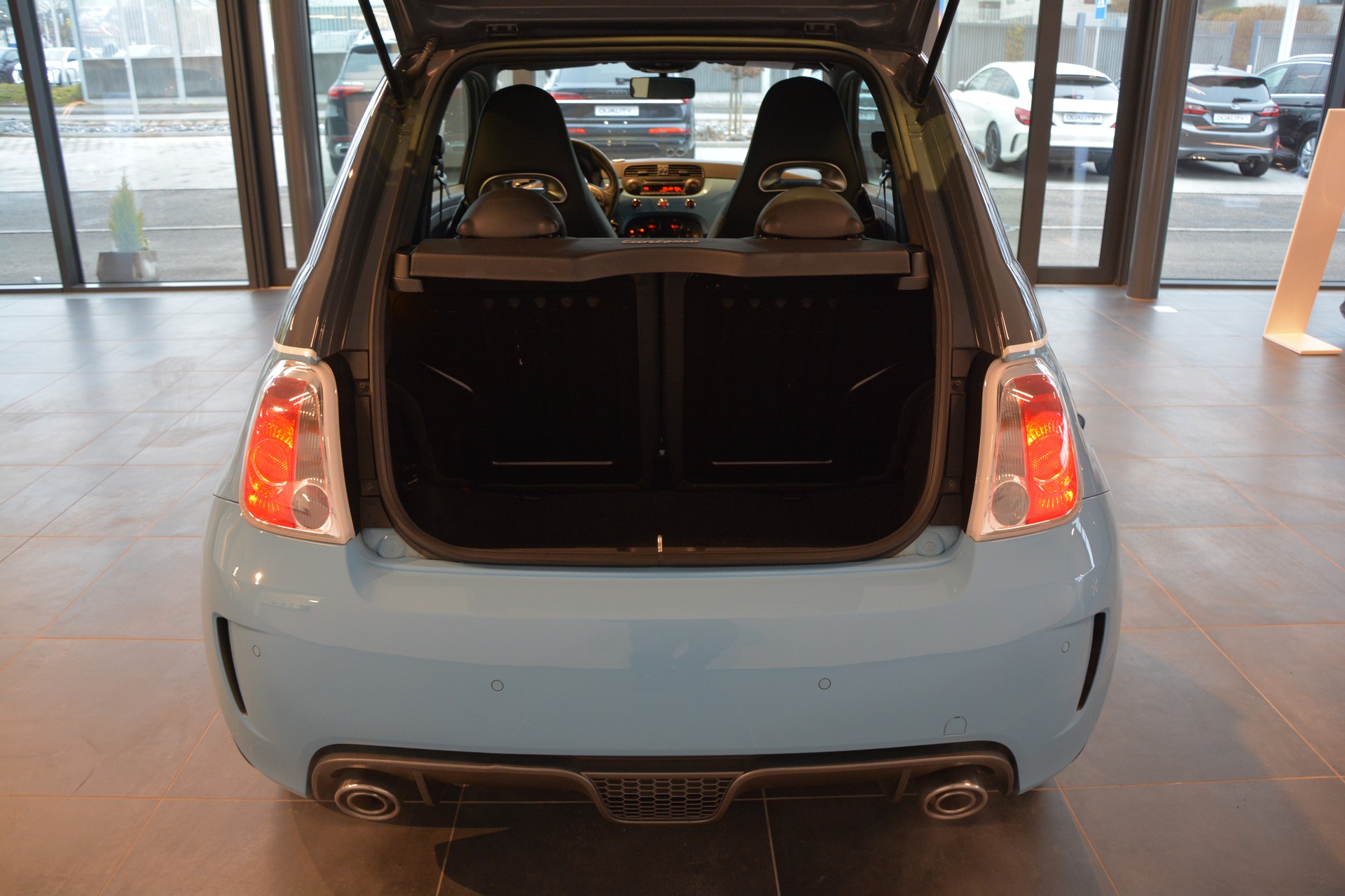 FIAT 595 1.4 16V Turbo Abarth Turismo Dualogic-image-13