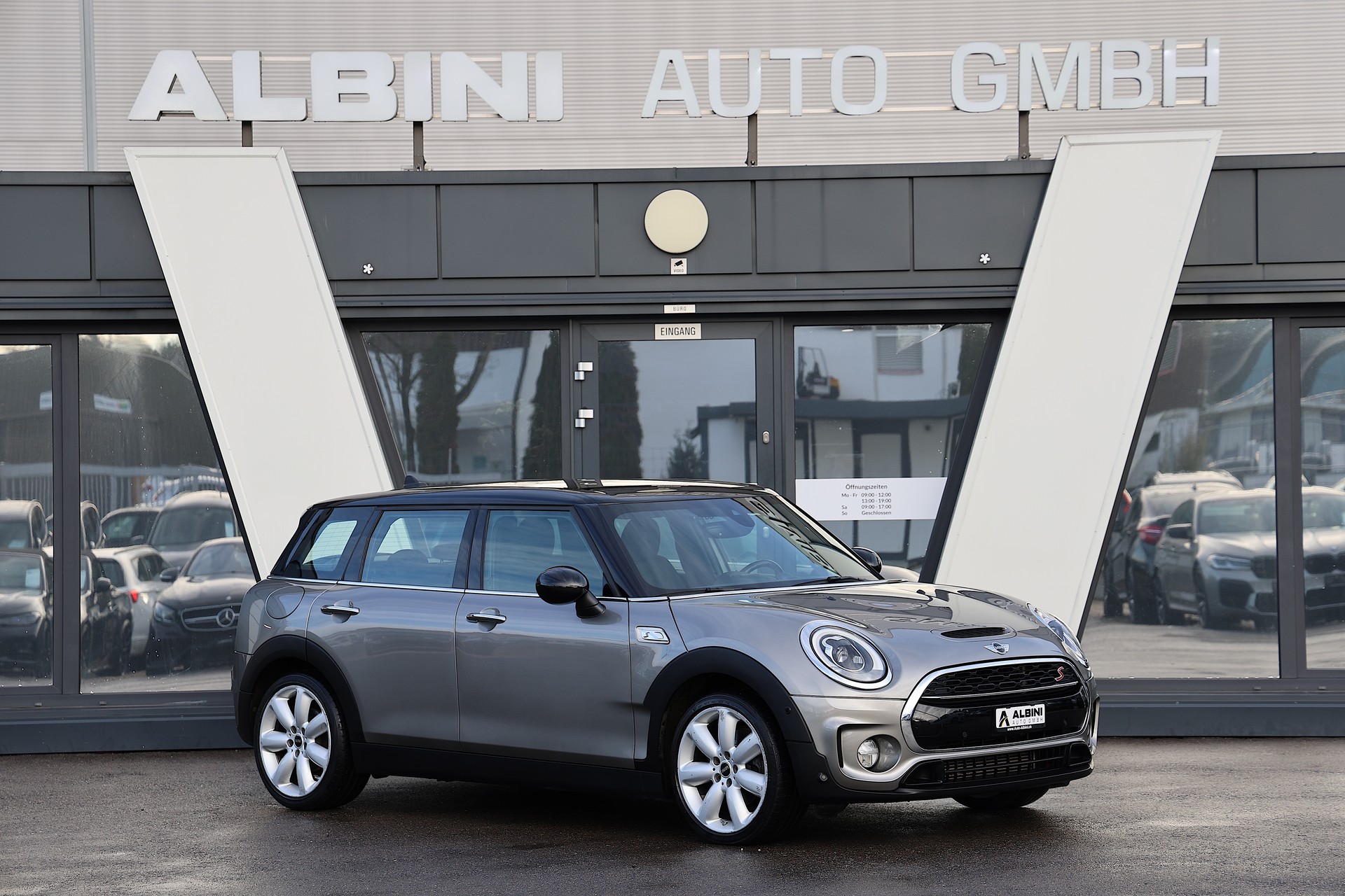 MINI Clubman Cooper S ALL4 Steptronic-image-1