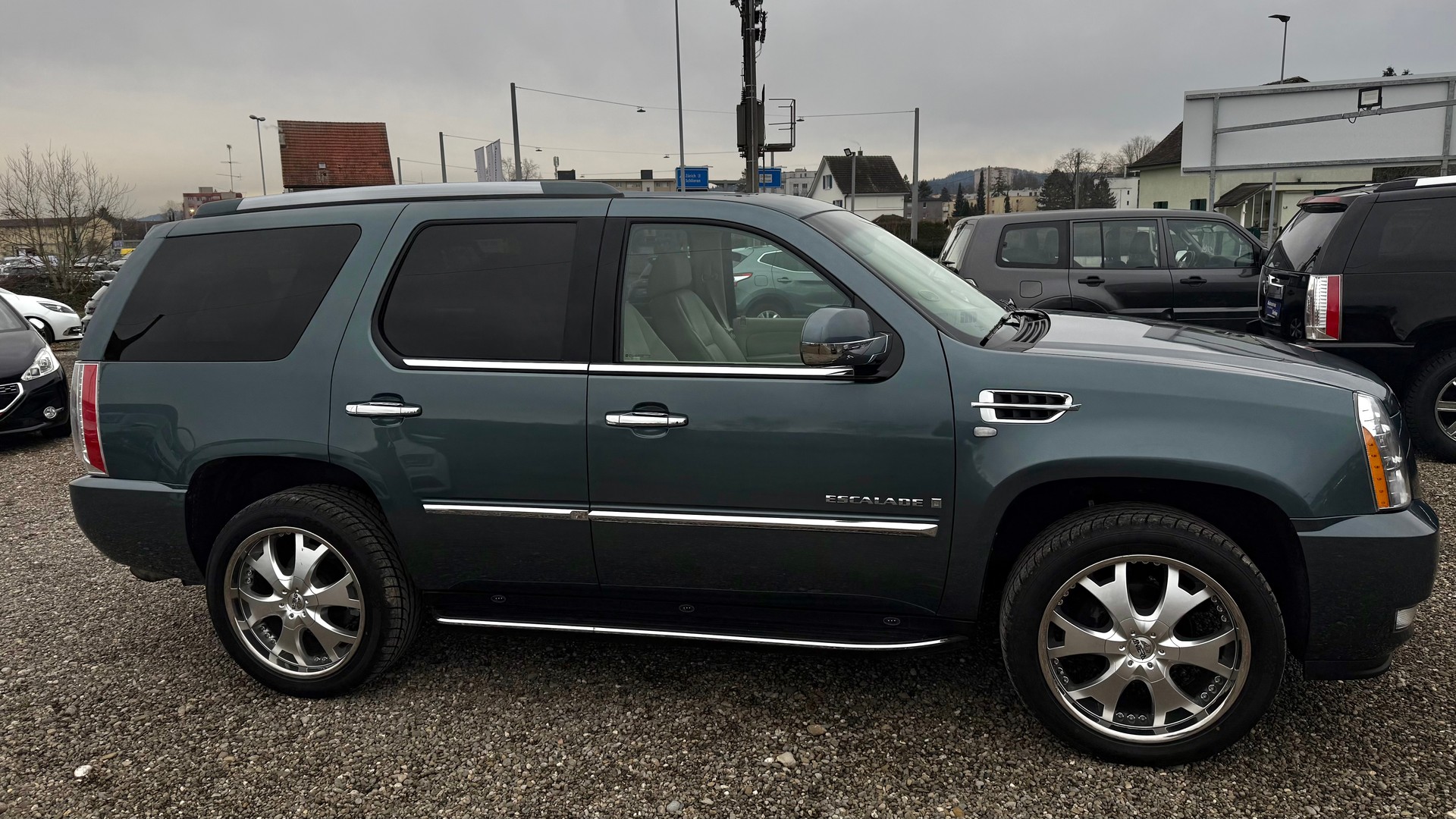 CADILLAC Escalade 6.2 Elegance-image-13