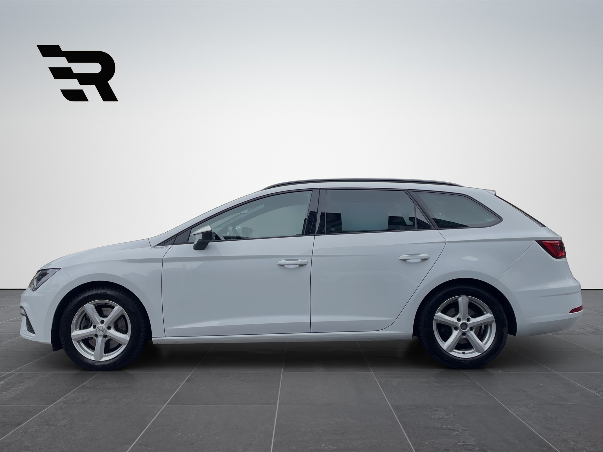 SEAT Leon ST 2.0 TSI SWISS FR DSG-showroom-element-1