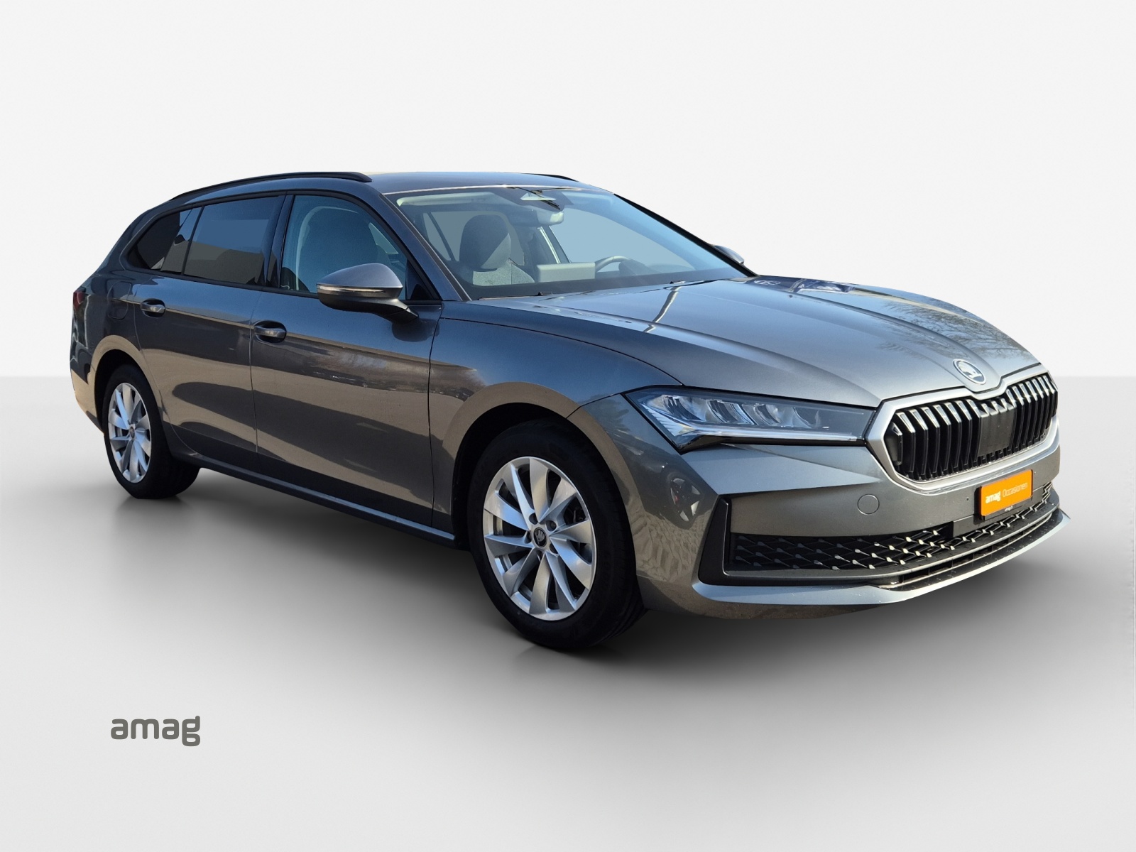 SKODA Superb Combi 1.5 TSI PHEV Selection DSG-image-5