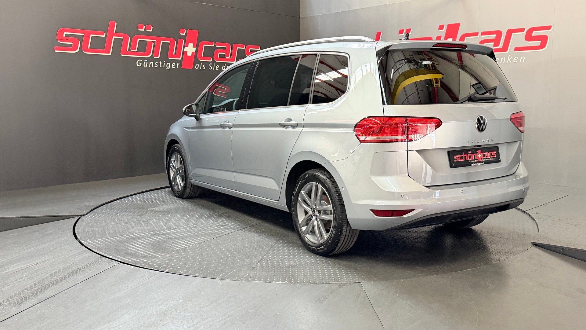VW Touran 1.5 TSI EVO Comfortline DSG-image-3
