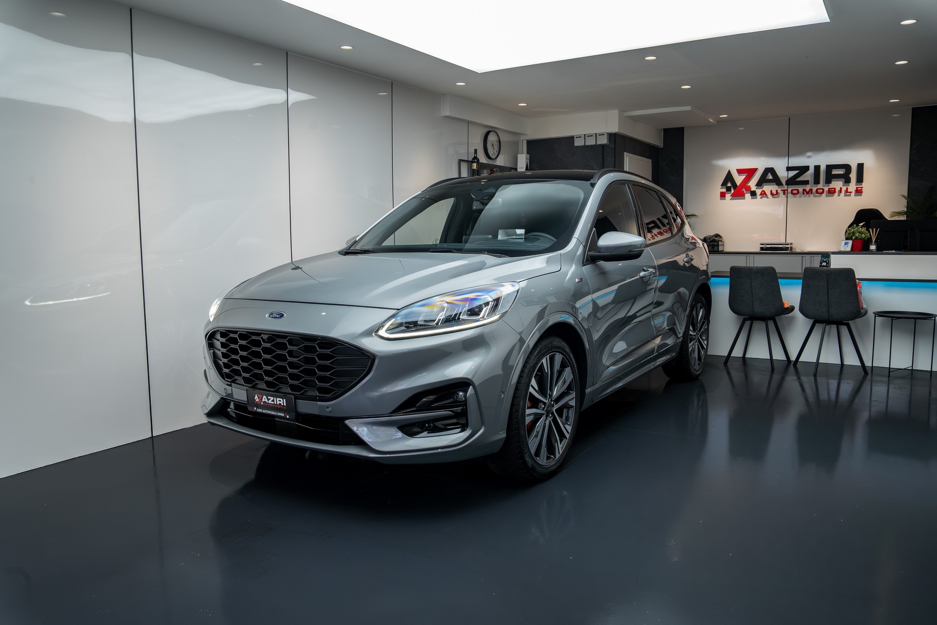 FORD Kuga 2.5 FHEV ST-Line X FWD-image-0
