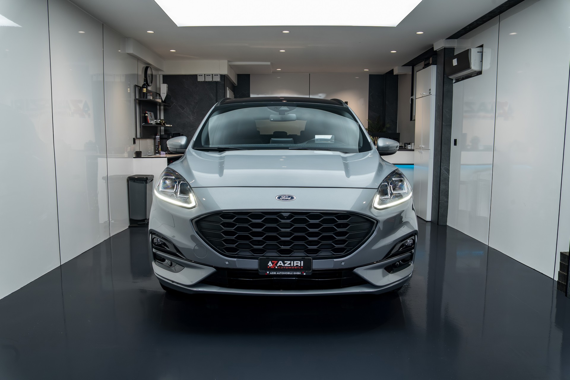 FORD Kuga 2.5 FHEV ST-Line X FWD-image-1