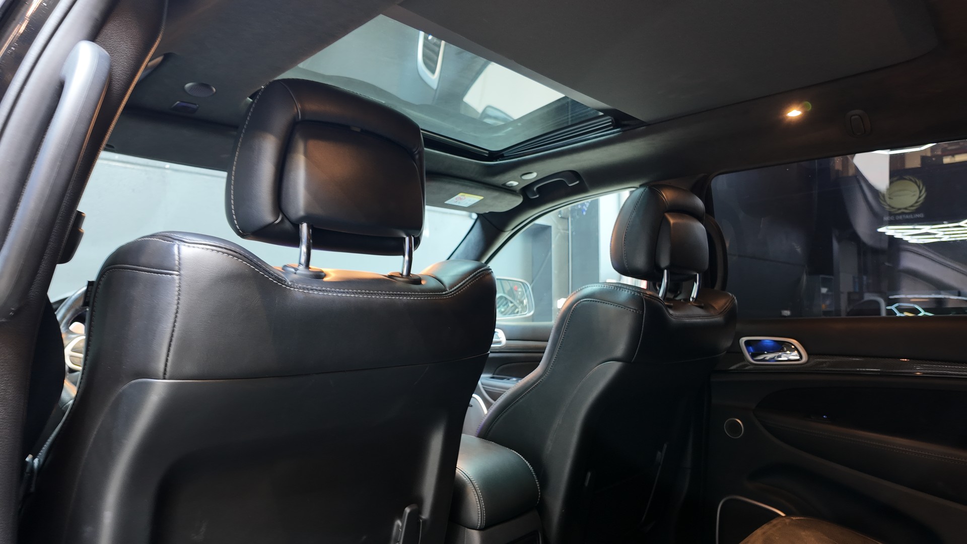 JEEP Grand Cherokee 6.2 V8 HEMI Trackhawk Automatic-image-11