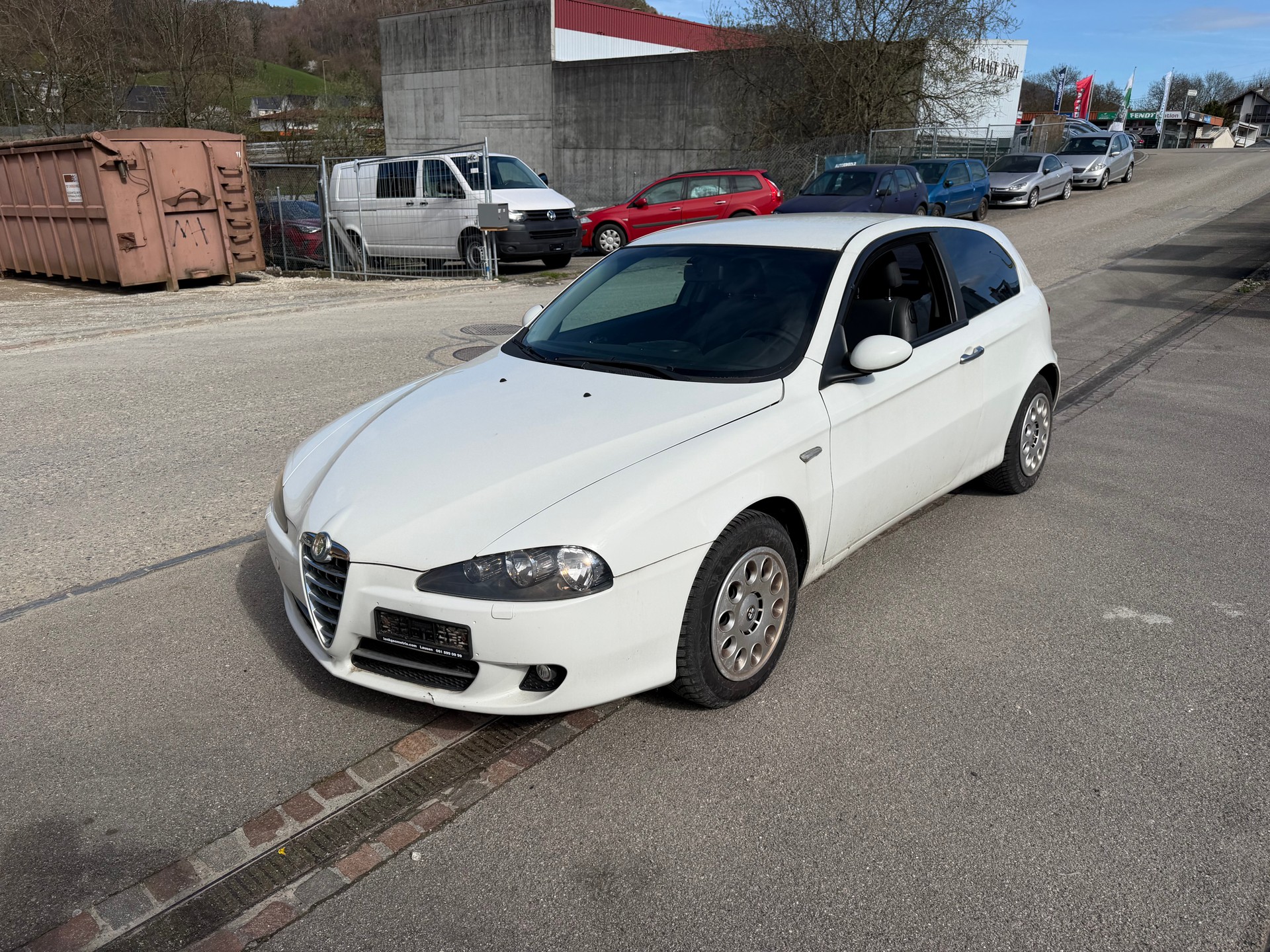 ALFA ROMEO 147 1.6 TS 16V Distinctive-image-0