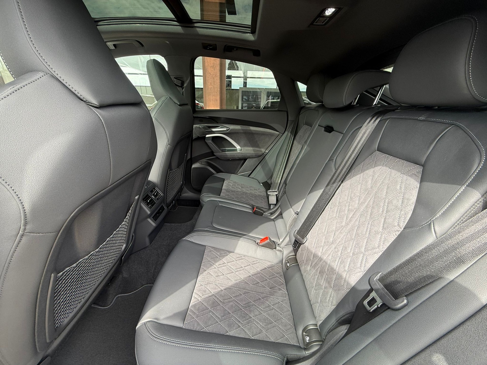 AUDI Q5 e-hybrid quattro 270 kW S-tronic-image-10
