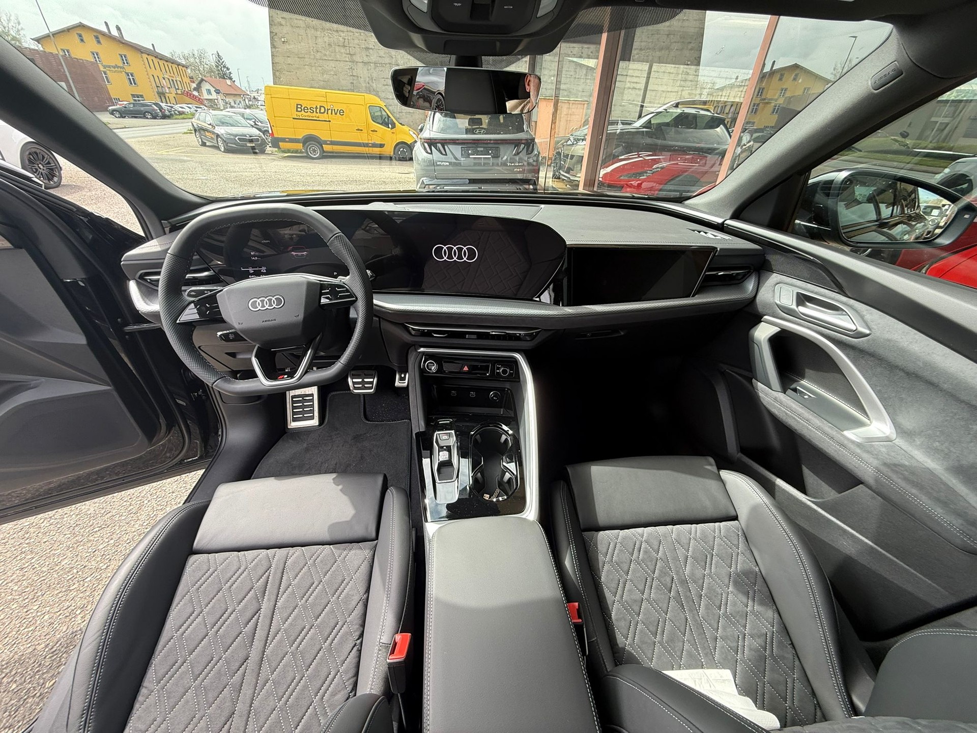 AUDI Q5 e-hybrid quattro 270 kW S-tronic-image-8