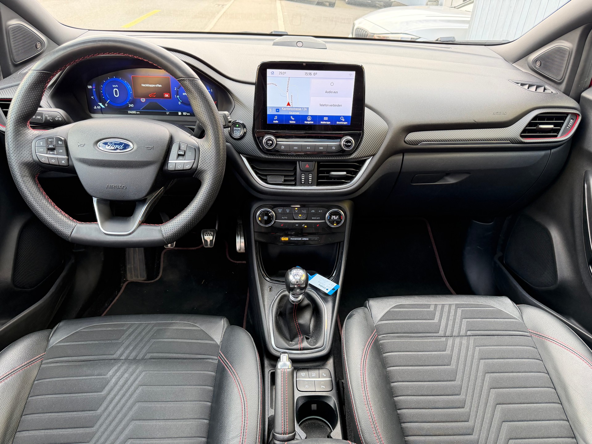 FORD Puma 1.0 MHEV ST-Line X-image-15