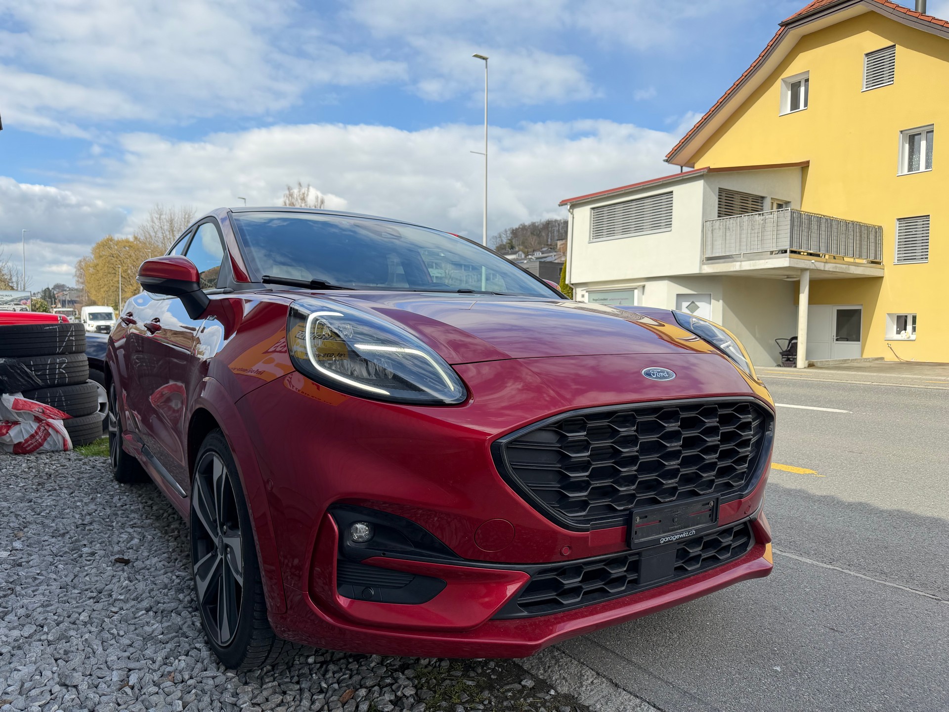 FORD Puma 1.0 MHEV ST-Line X-showroom-element-2