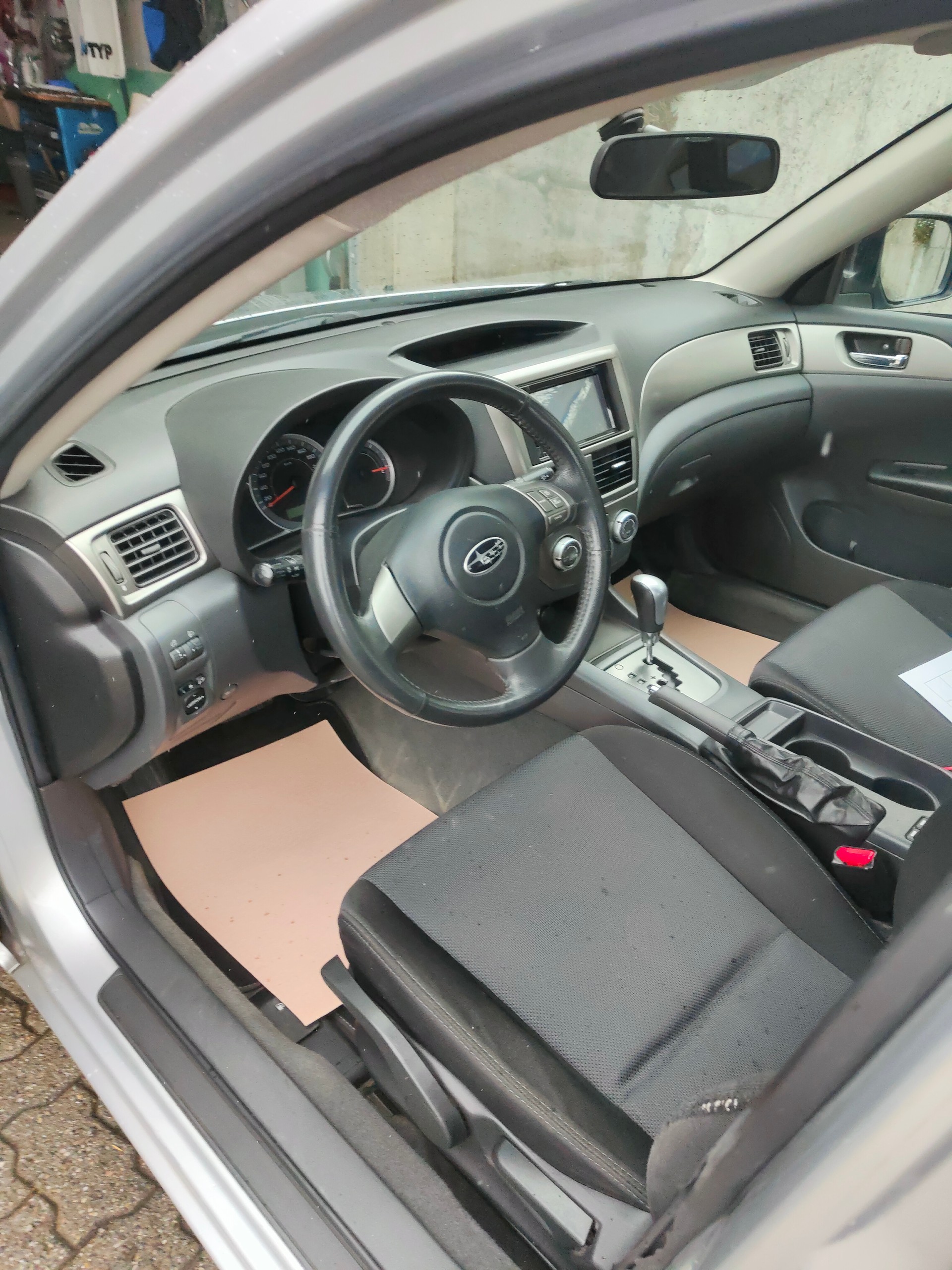 SUBARU Impreza 2.0R Swiss Automatic-image-5