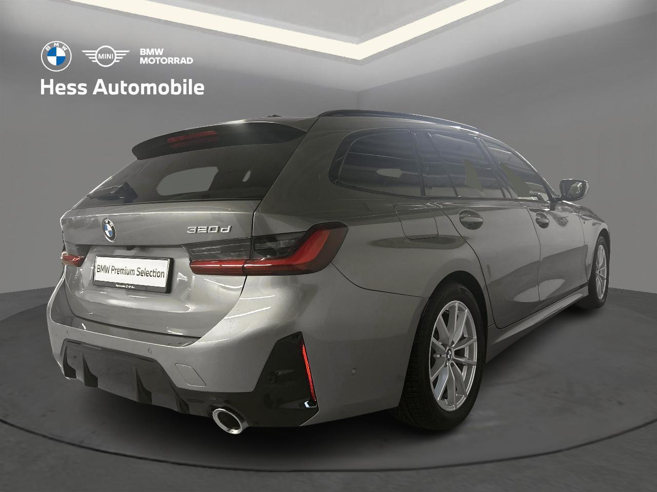 BMW 320d xDrive Touring M Sport-image-1
