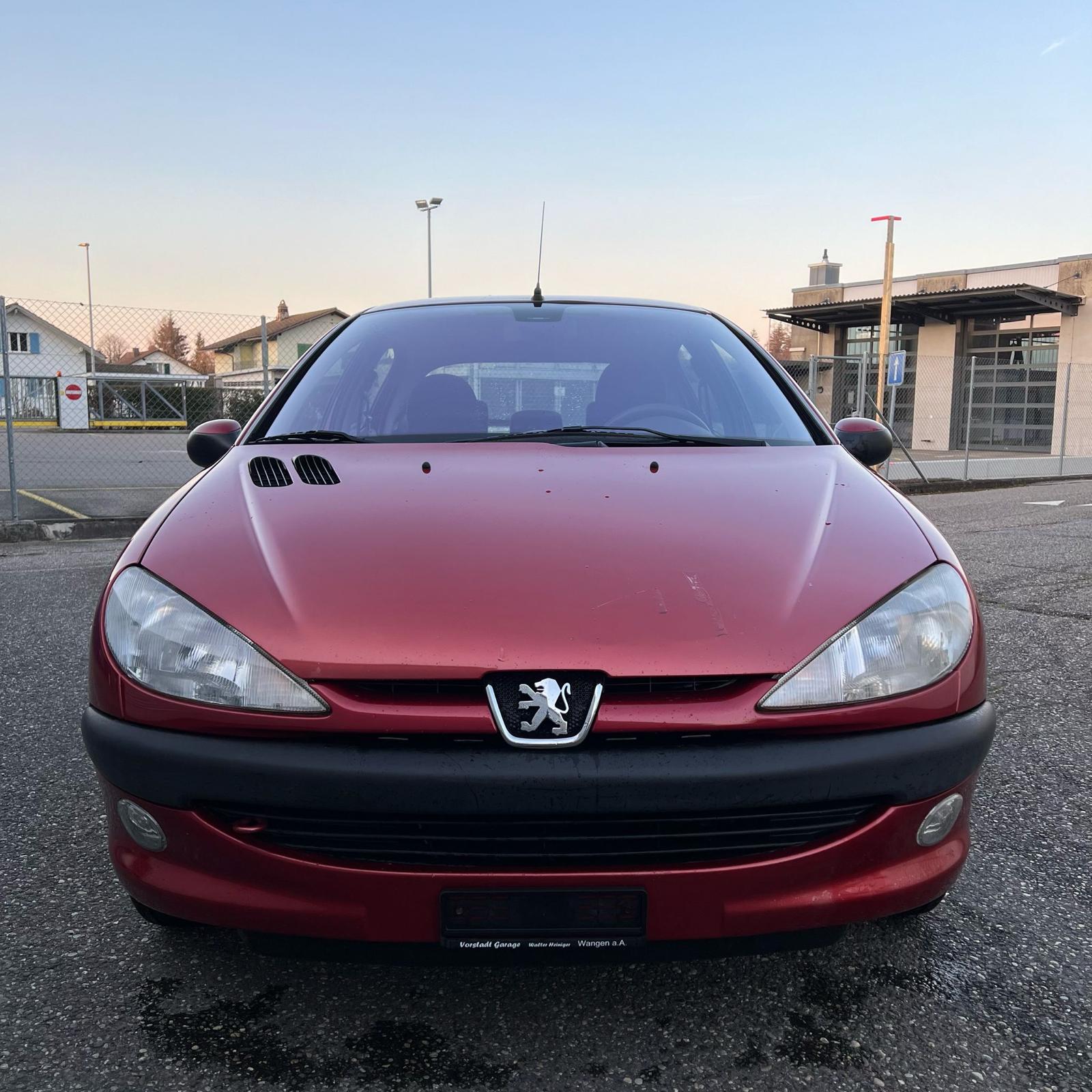 PEUGEOT 206 1.4 XT-image-7