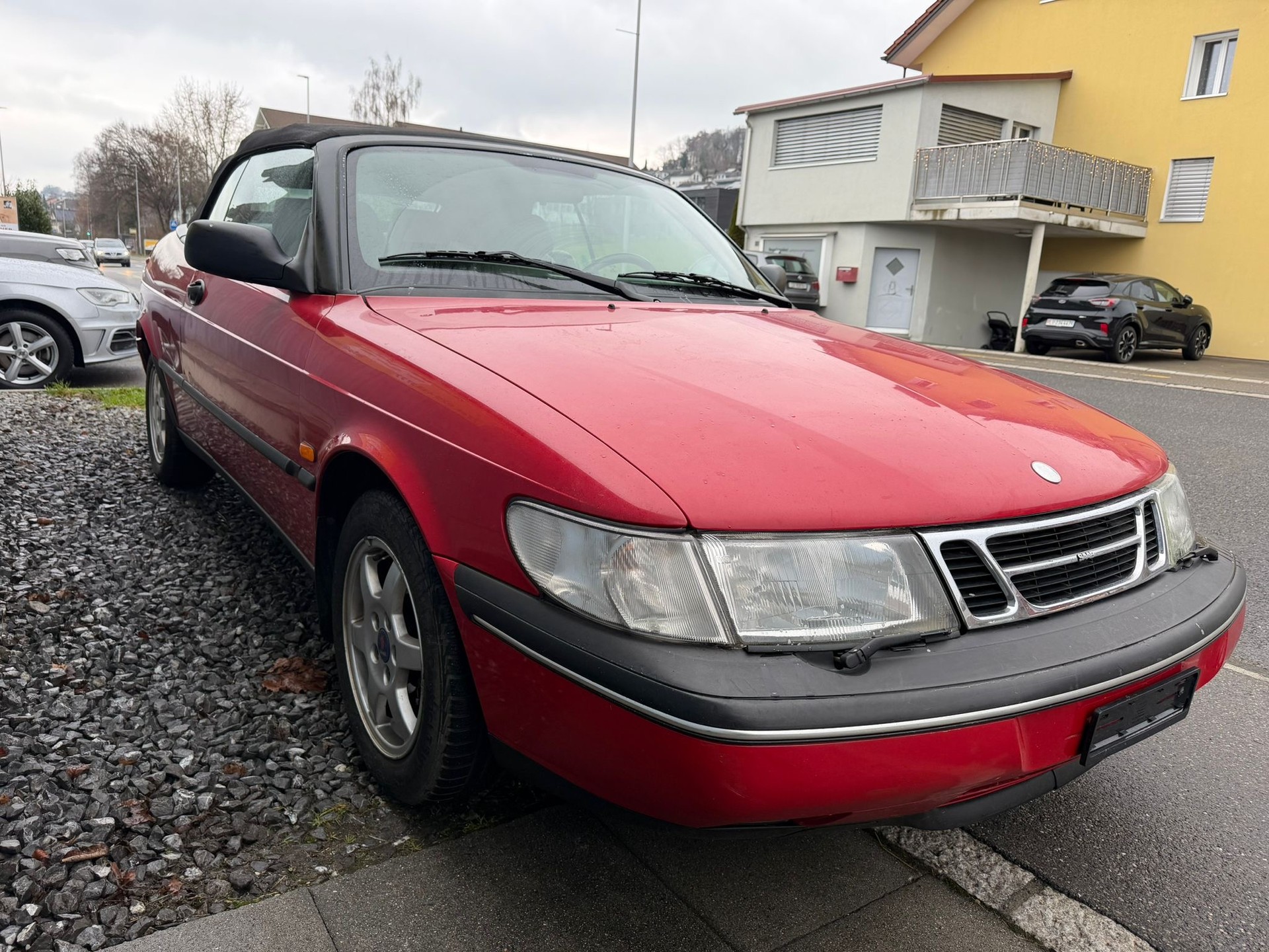 SAAB 900 SE 2.3i-16-image-16