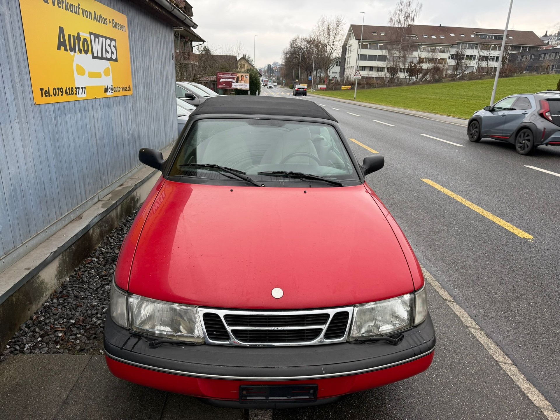 SAAB 900 SE 2.3i-16-image-15