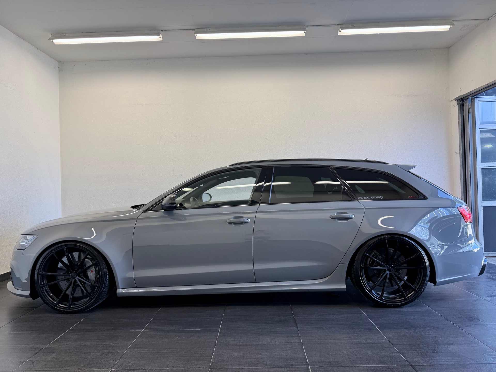 AUDI RS6 Avant 4.0 TFSI V8 performance "Gepfeffert "quattro "Nardo"-image-6