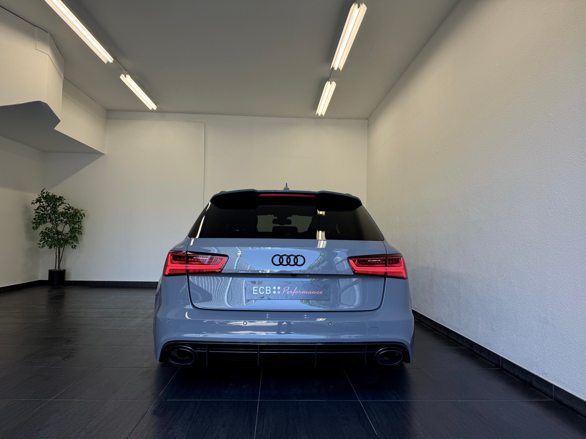 AUDI RS6 Avant 4.0 TFSI V8 performance "Gepfeffert "quattro "Nardo"-image-10