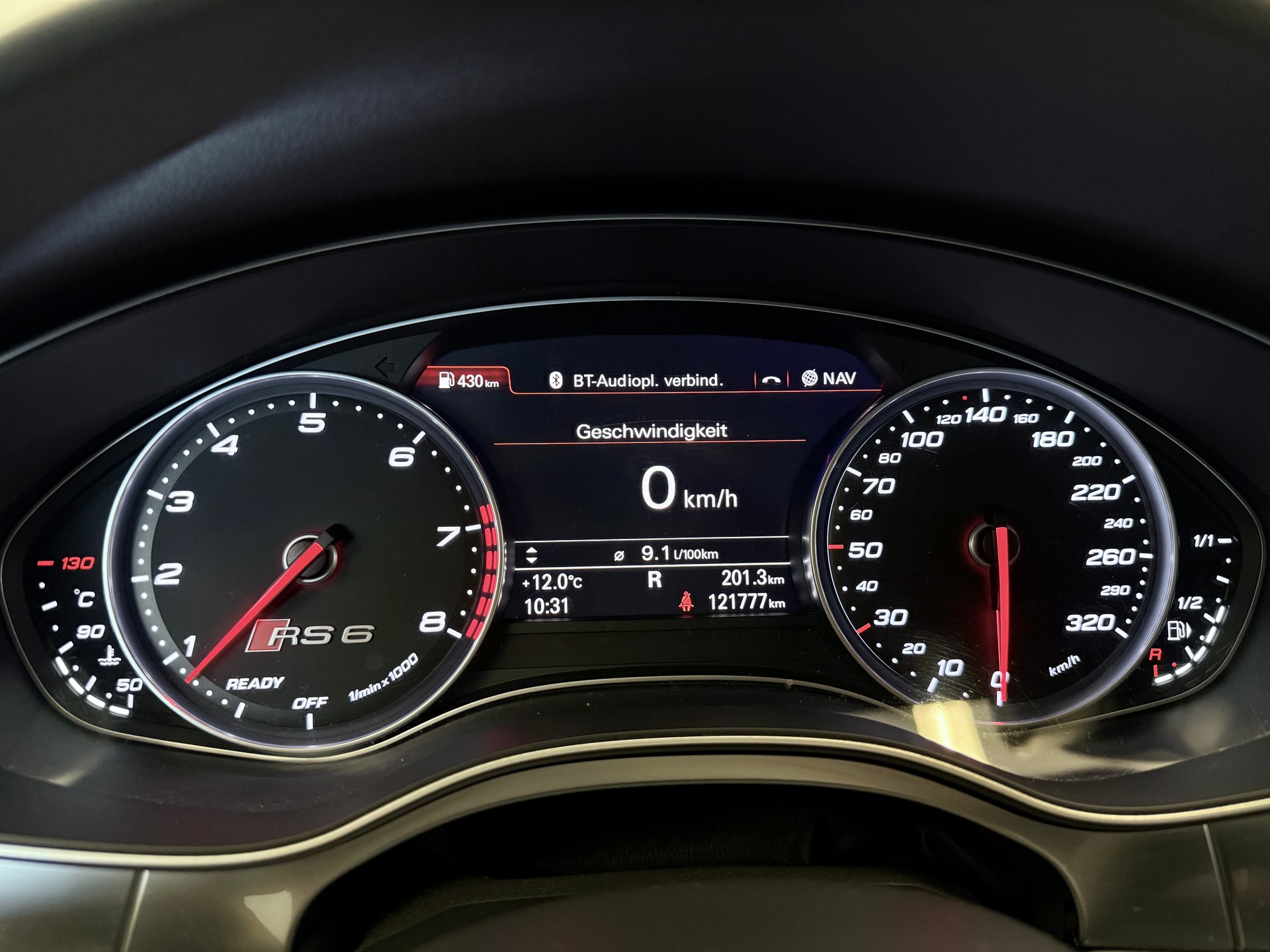 AUDI RS6 Avant 4.0 TFSI V8 performance "Gepfeffert "quattro "Nardo"-image-22