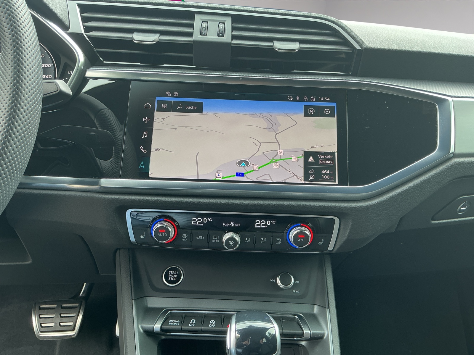 AUDI Q3 Sportback 35 TFSI Attraction S-tronic-image-9
