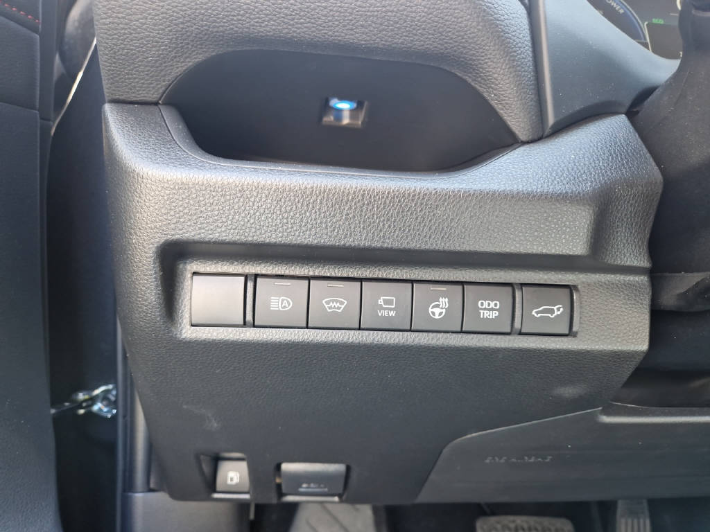 TOYOTA RAV-4 2.5 Plug-In-Hybrid Platin 45737/002-image-17