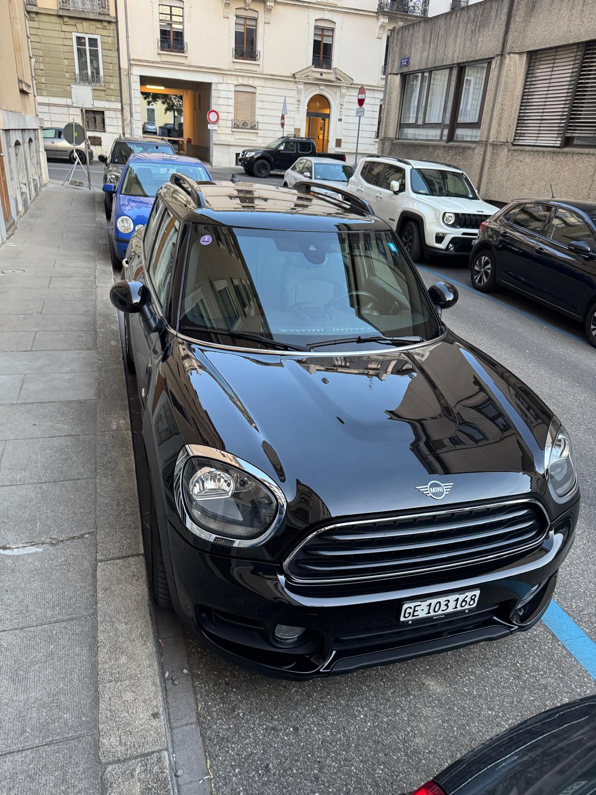 MINI 2.0i Cooper S SAG ALL4-image-3