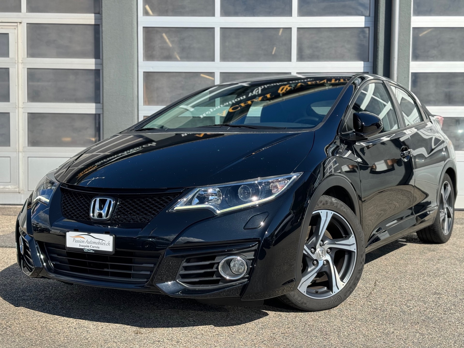 HONDA Civic 1.6 i-DTEC Elegance - Véhicule Suisse (CH)-image-0