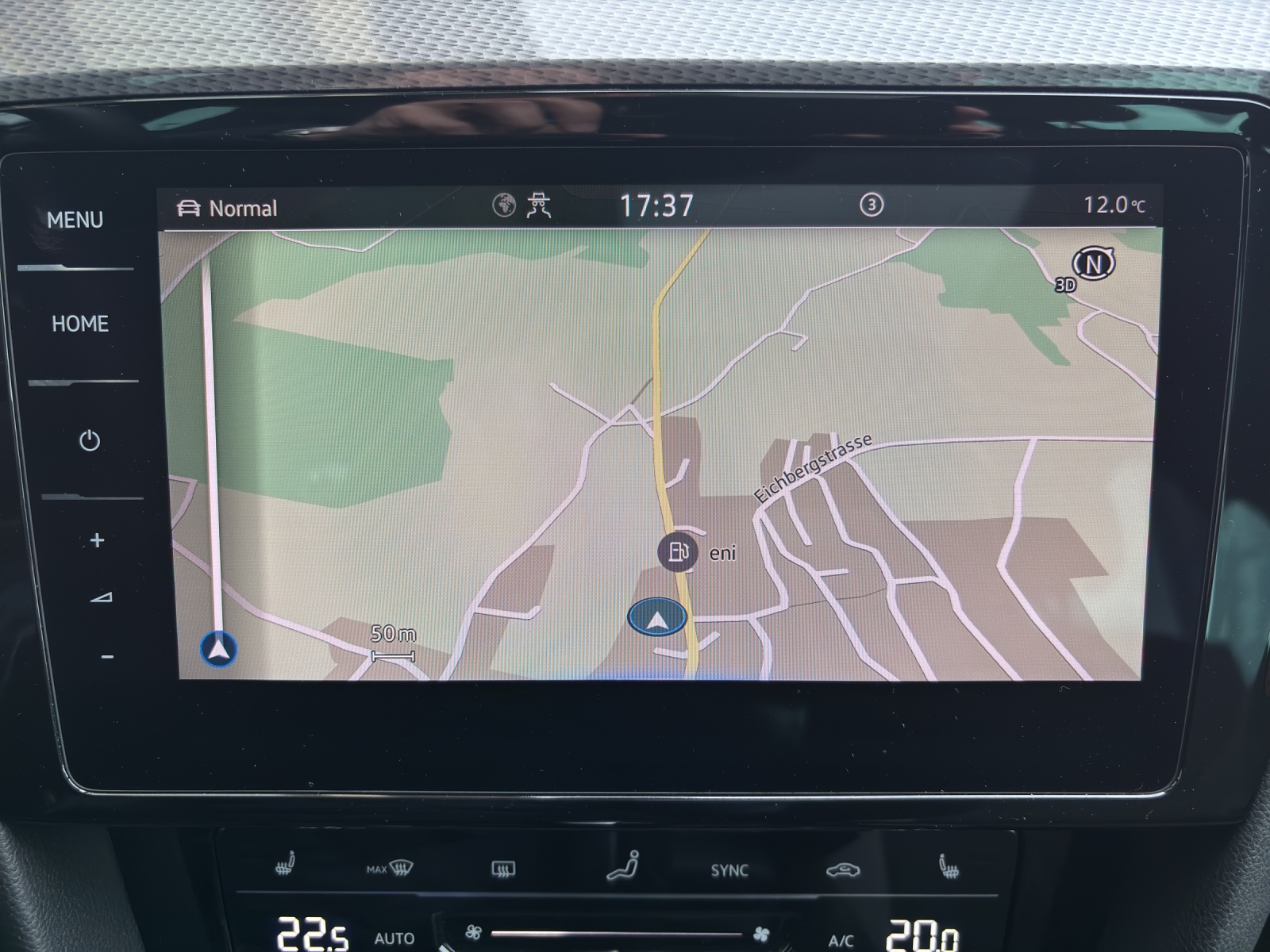 VW Passat Alltrack 2.0 TDI 4Motion DSG mit AHK, Panorama-Ausstell-/Schiebedach & Winterräder-image-23