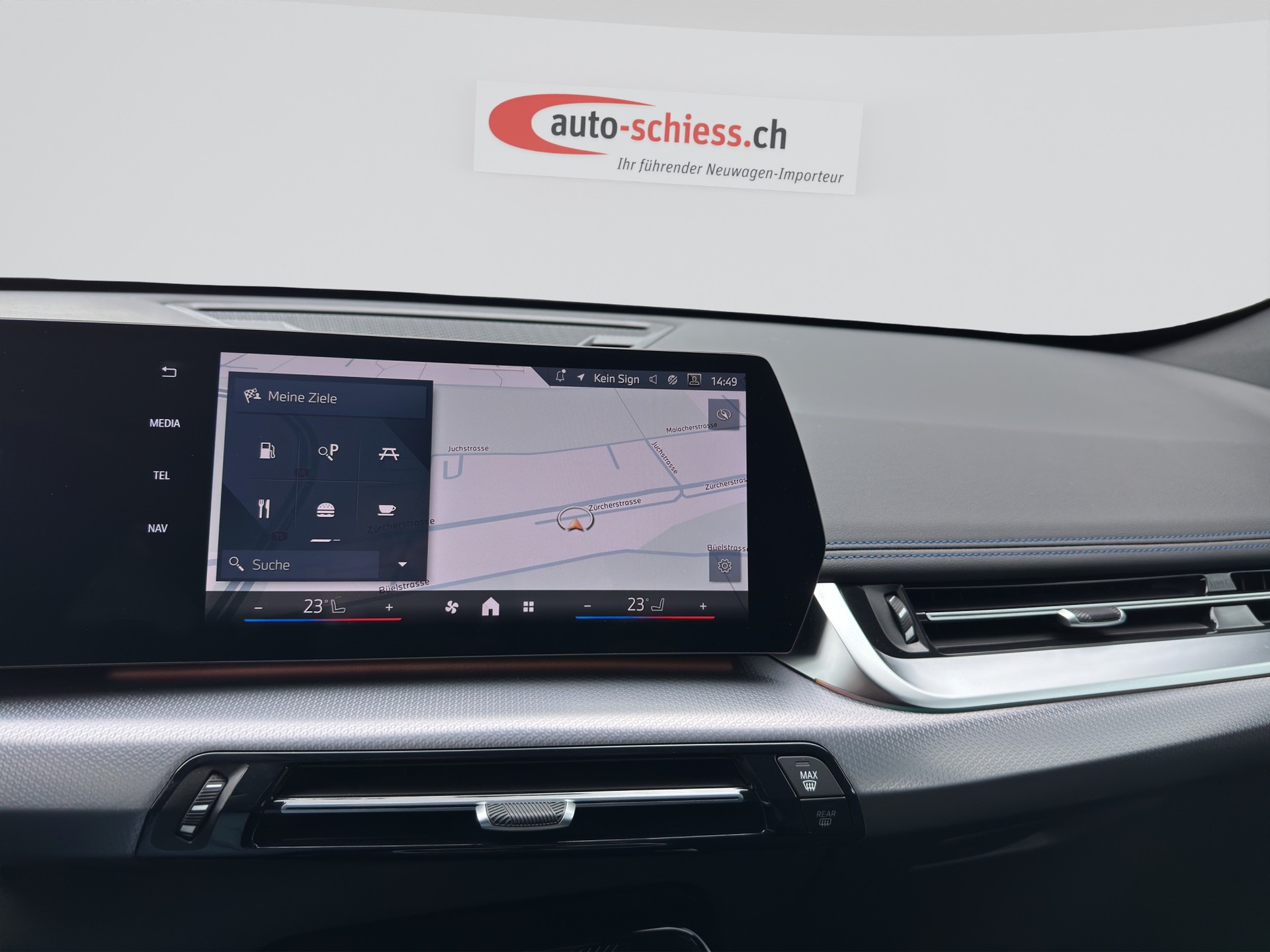 BMW X1 sDrive 18i M Sport-image-11