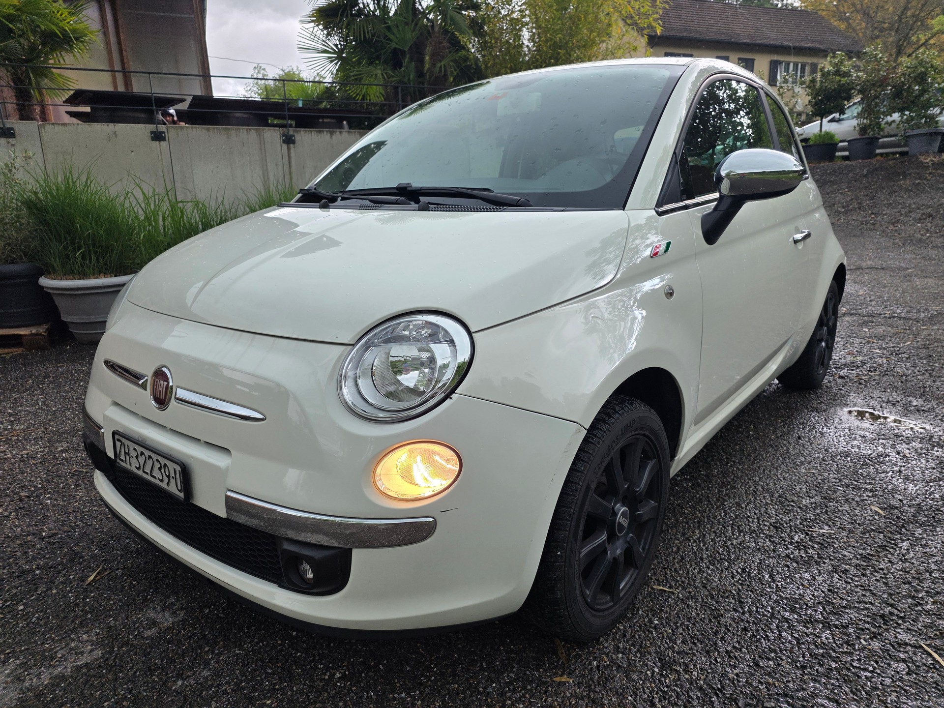 FIAT 500 1.3 JTD Lounge ☆☆☆ Inklusive frischer MFK ☆☆☆-image-0
