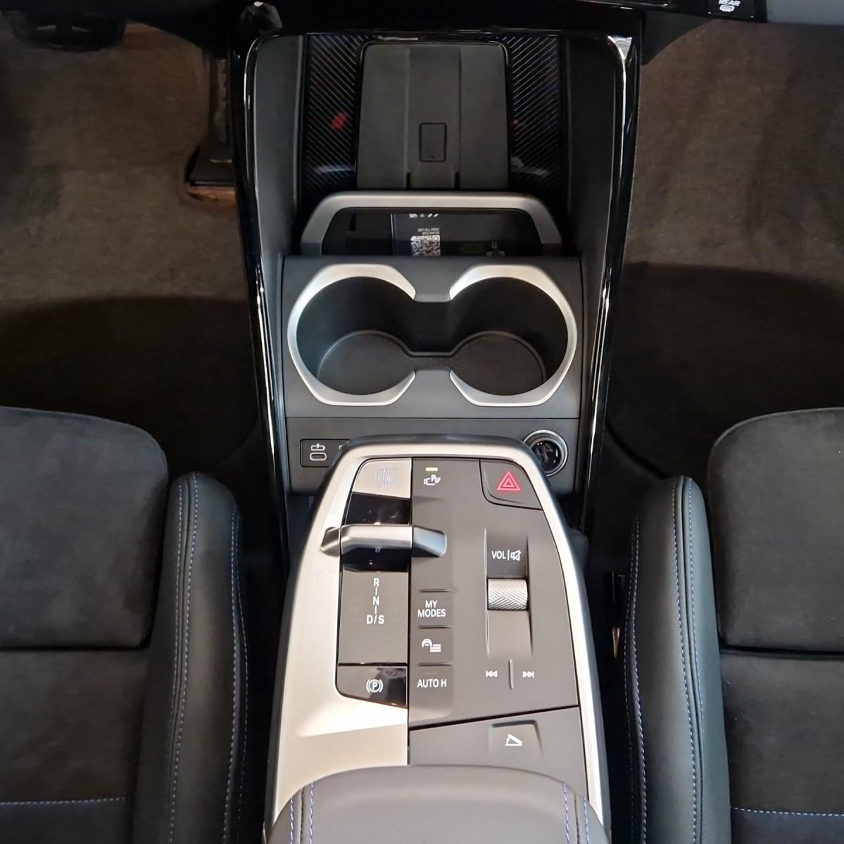 BMW X1 xDrive30e M Sport-image-4
