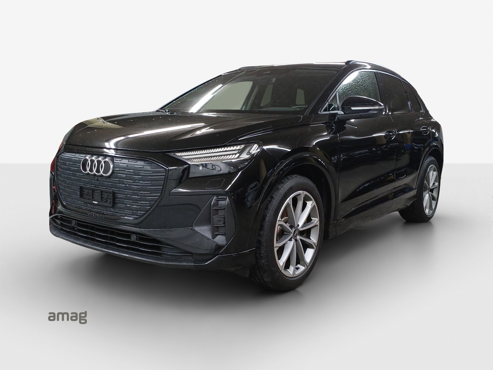 AUDI Q4 e-tron 45 quattro