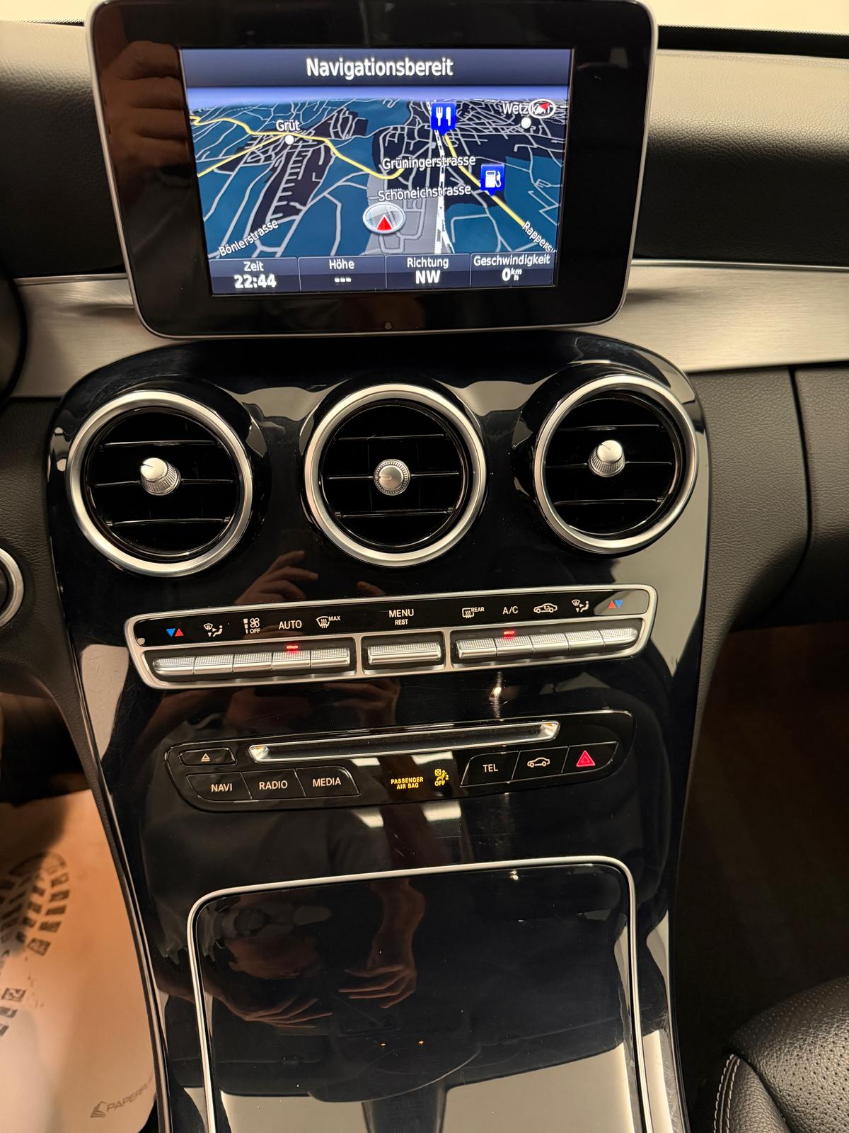 MERCEDES-BENZ C 180 Avantgarde 7G-Tronic-image-16
