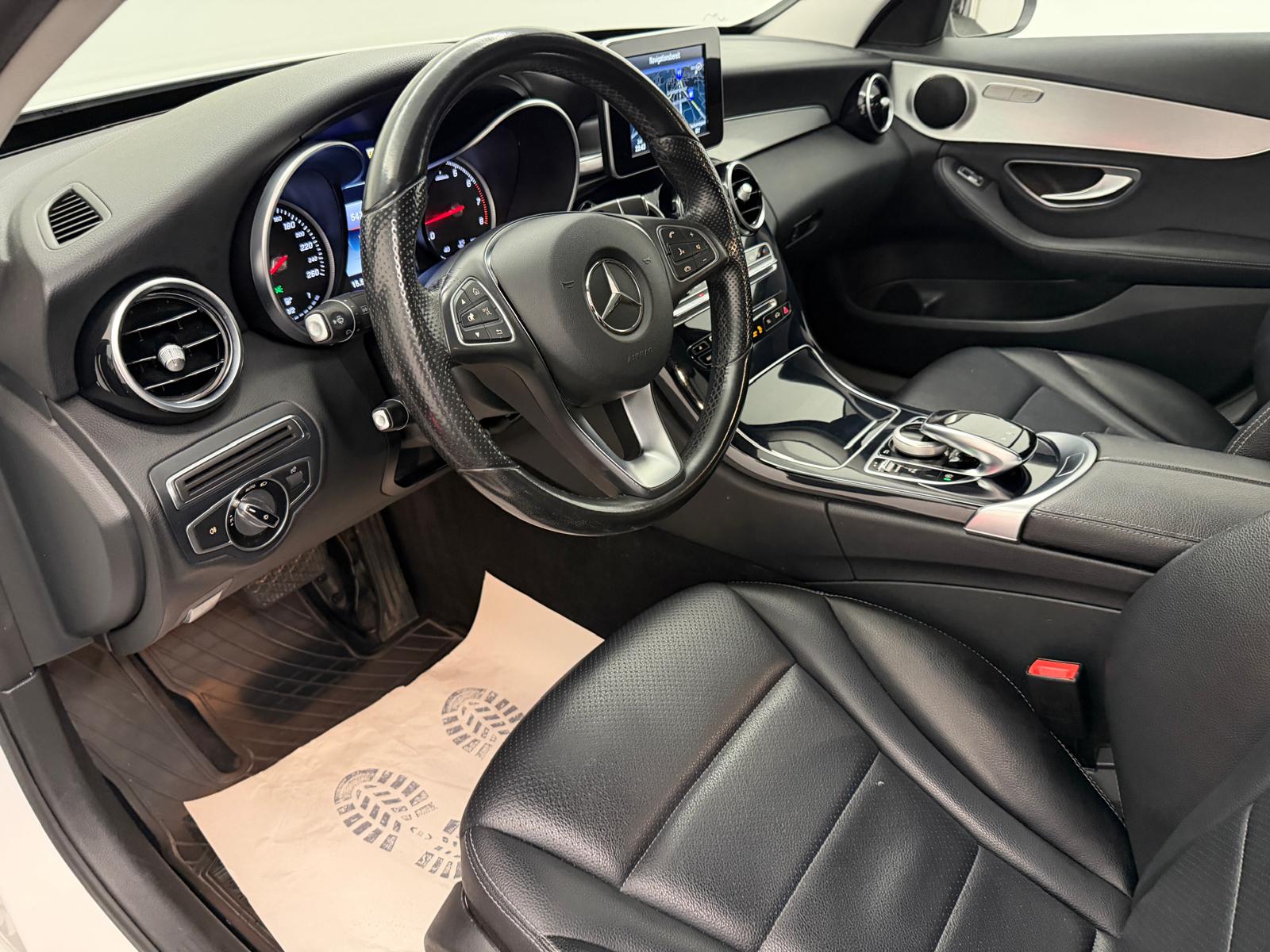 MERCEDES-BENZ C 180 Avantgarde 7G-Tronic-image-8