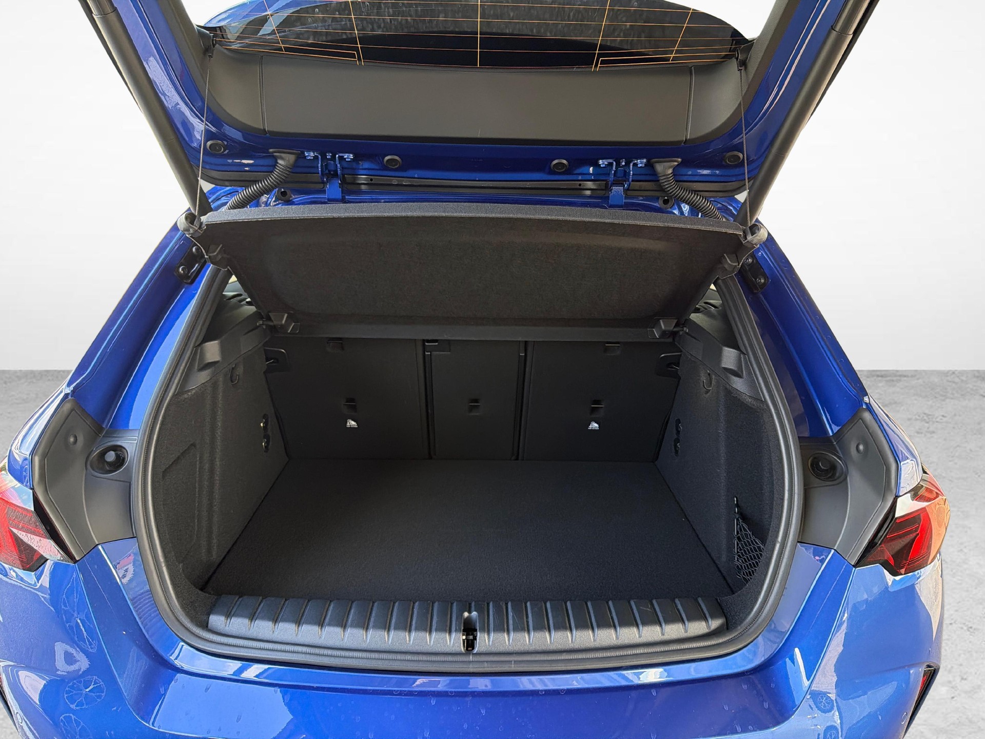 BMW M135i xDrive-image-19