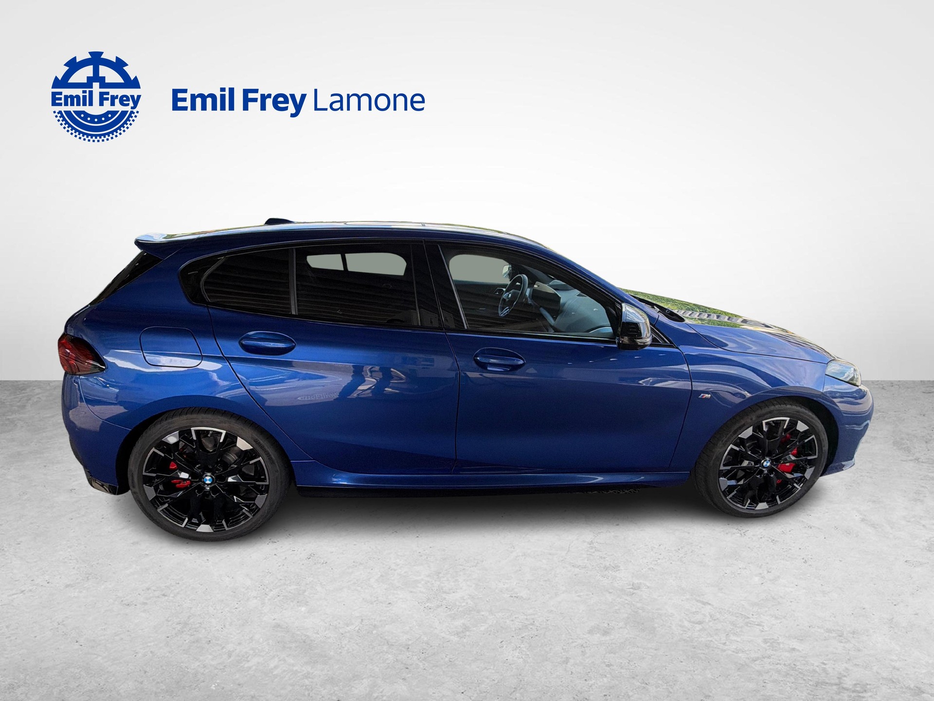 BMW M135i xDrive-image-5