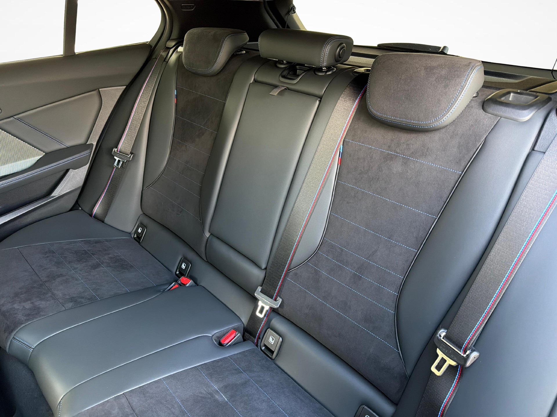 BMW M135i xDrive-image-18