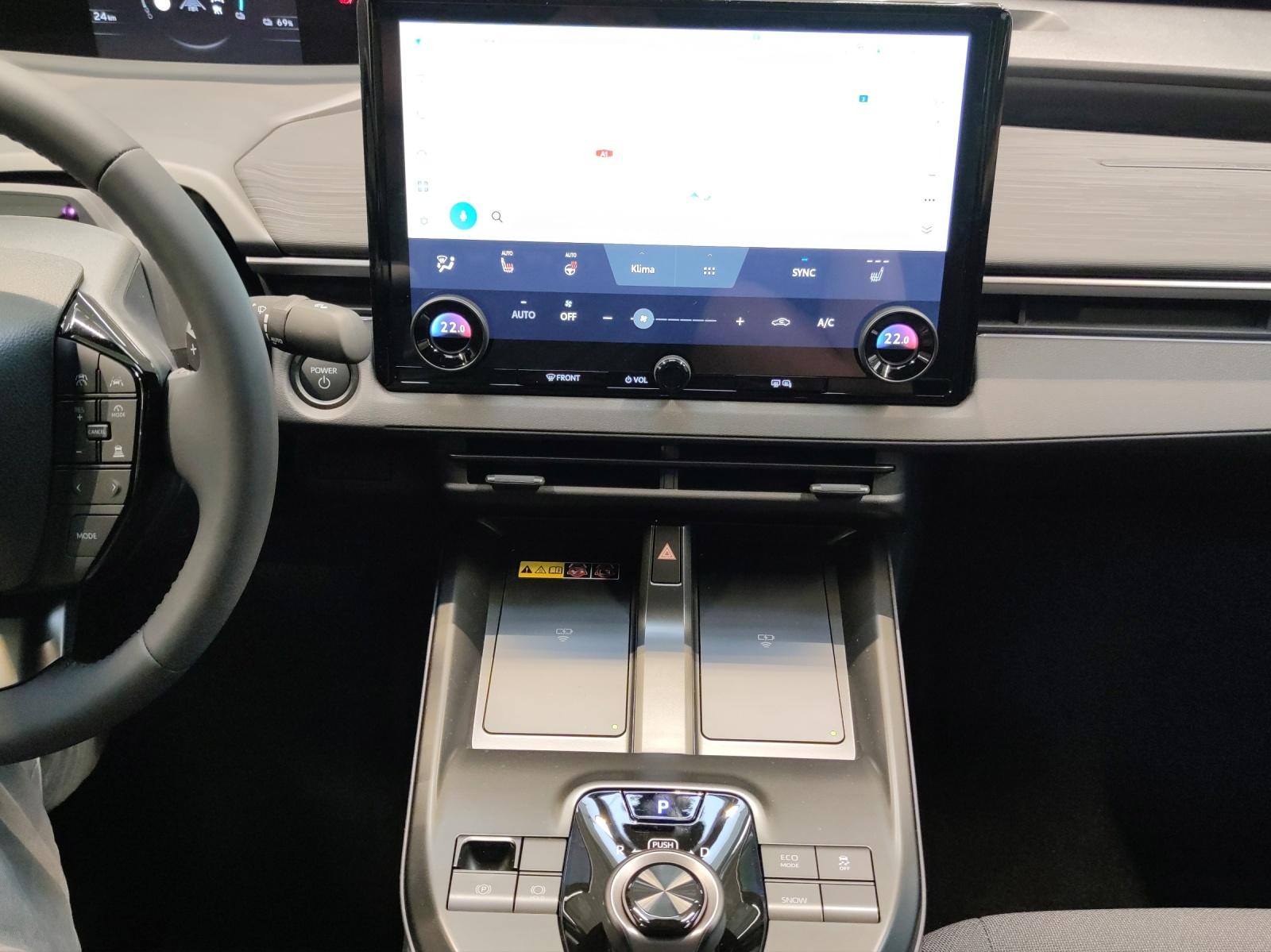TOYOTA C-HR+ Style AWD-image-14
