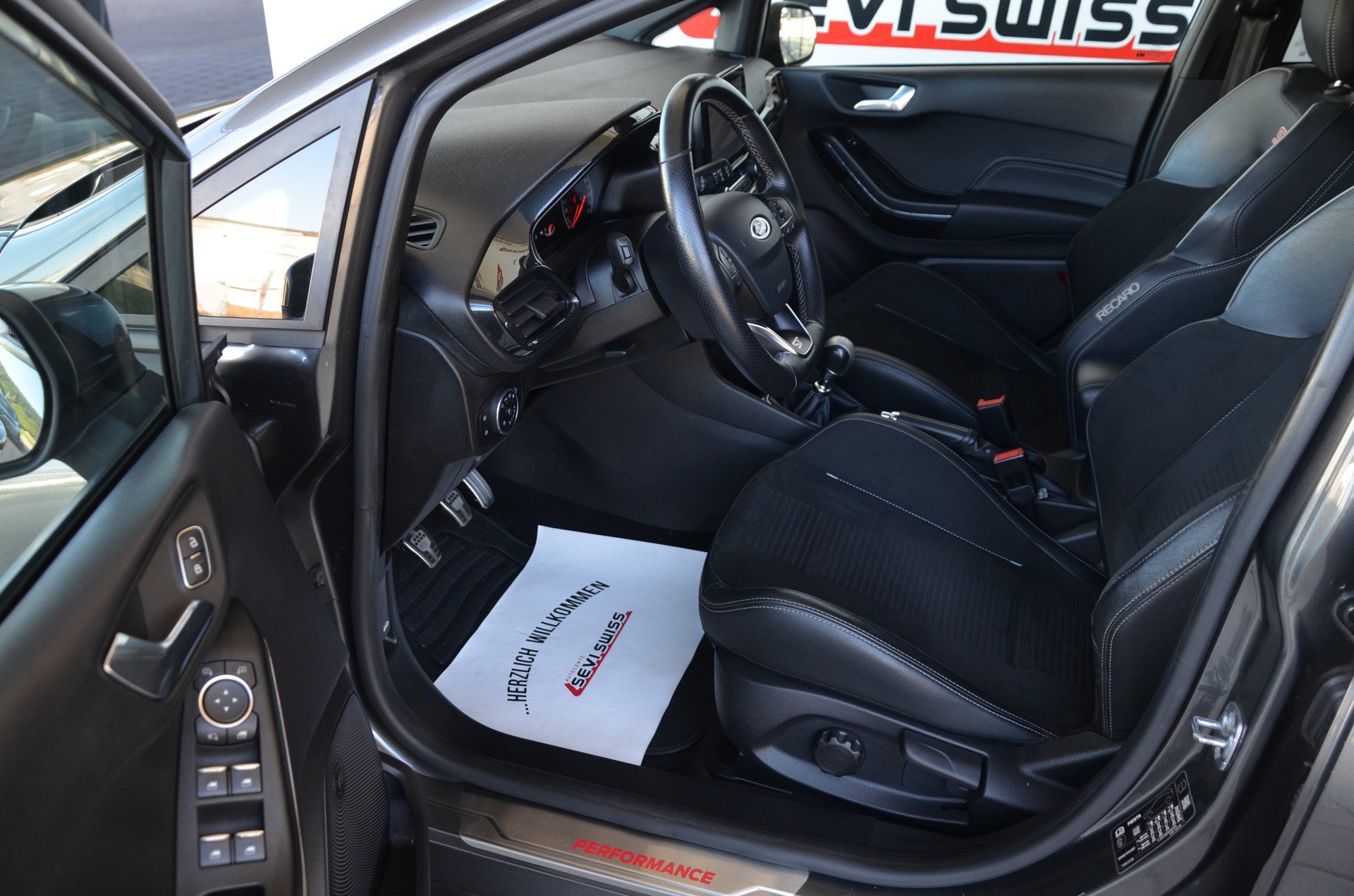 FORD Fiesta 1.5 SCTi ST Performance*Frisch ab MFK,1 Jahr oder 20000km Garantie auf Motor und Getriebe*-image-12