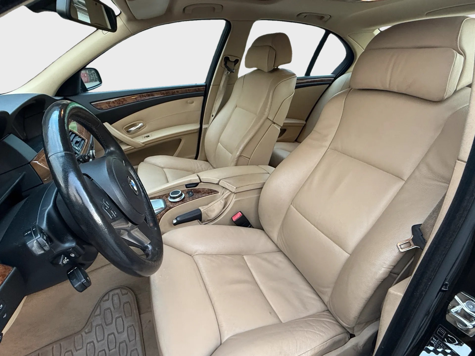 BMW 530xi Steptronic-image-8