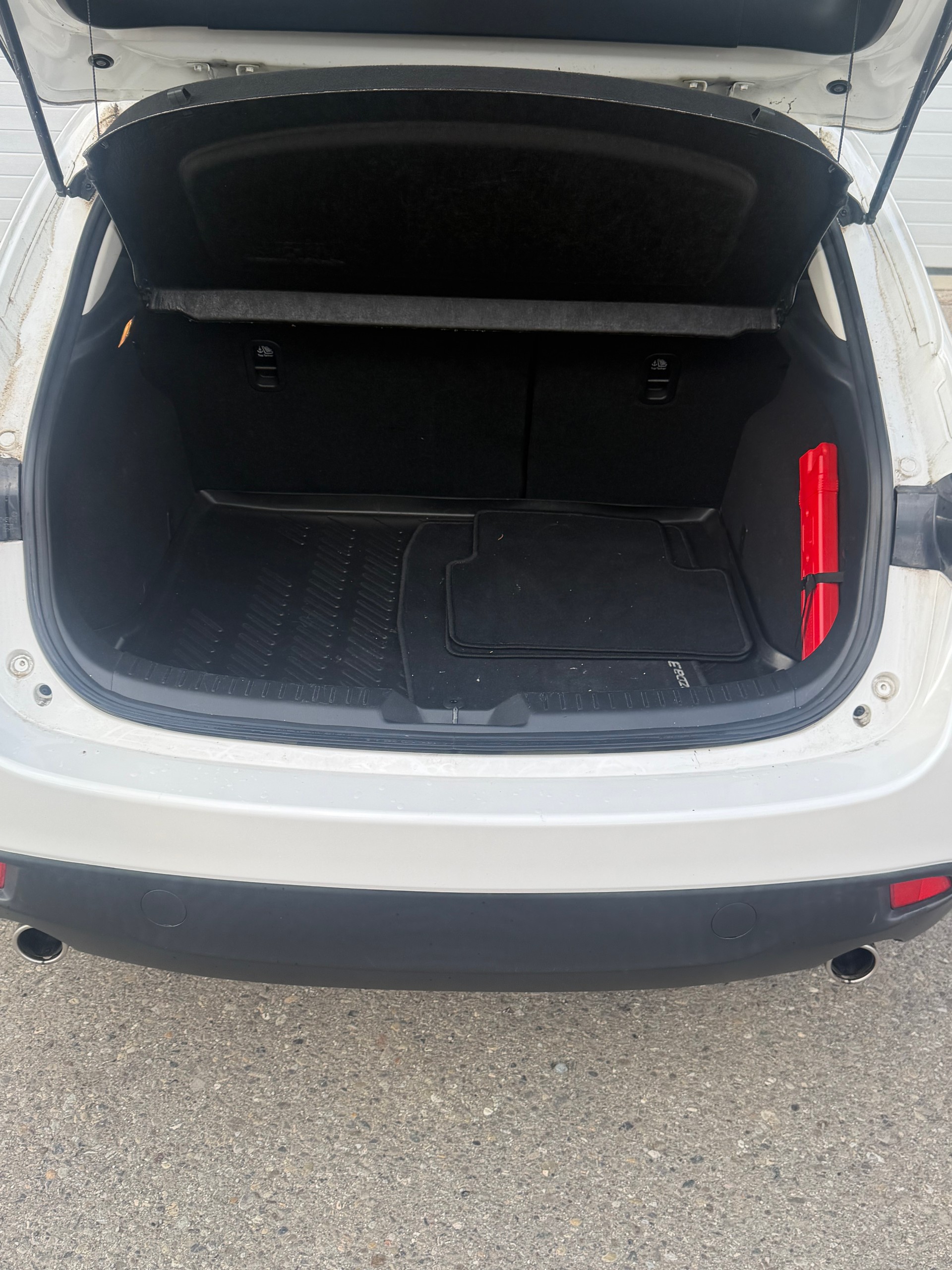 MAZDA 3 2.2 16V CD Revolution-image-5